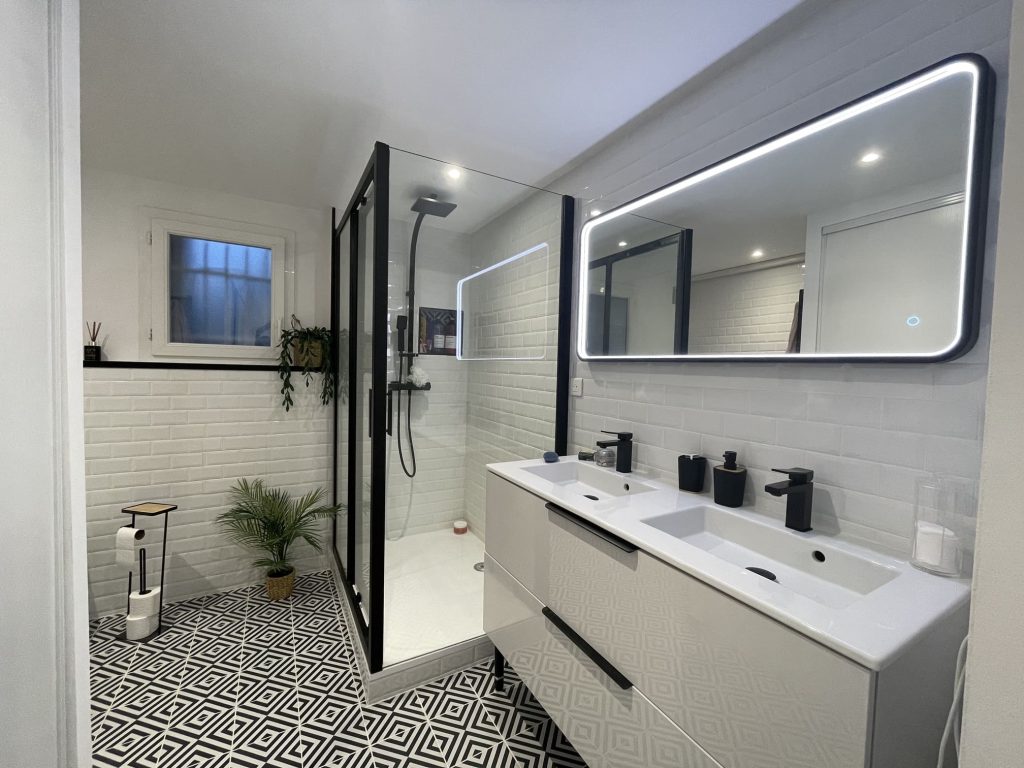 Décoration d'intérieur salle de bain Saint-Orens double vasque